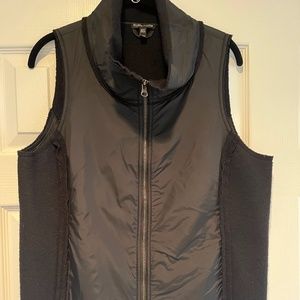Eileen Fisher Vest sz Medium